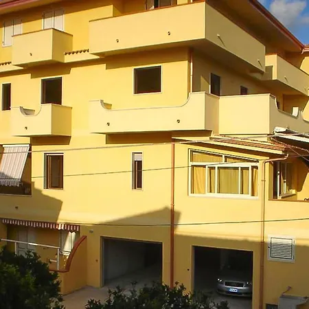 Stunning In With House Sea View Ricadi